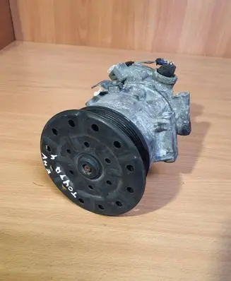 Toyota RAV 4 (XA30) Air conditioning (A/C) compressor (pump) 4472601257