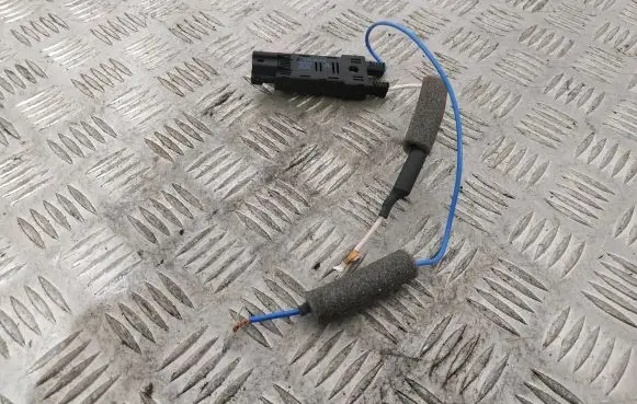 Mercedes-Benz S W222 Aerial antenna filter A2229820004