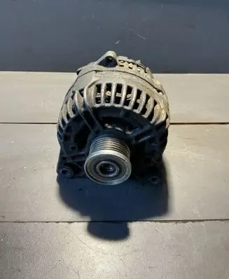 Renault Laguna II Generator/alternator 0124525047