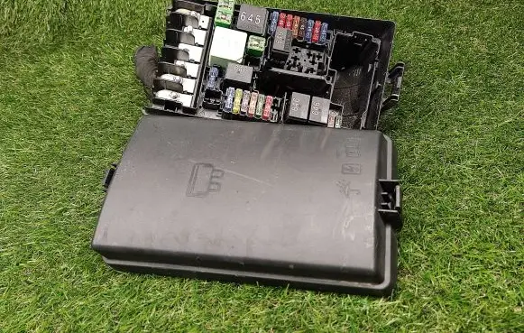 Audi A3 S3 8V Fuse box set 5Q0907361C