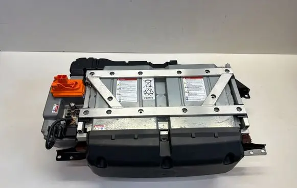 Porsche Cayenne (92A) Hybrid / electric car battery 7P0915590J