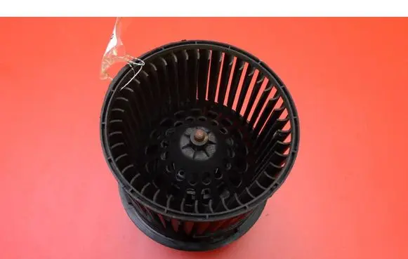 Renault Clio I Heater fan/blower T1029527H