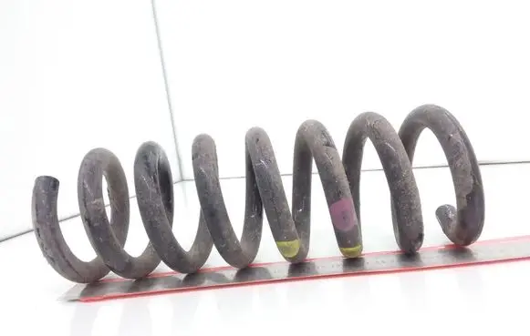 Mercedes-Benz E A207 Rear coil spring