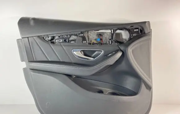 Mercedes-Benz GLC X253 C253 Front door card panel trim