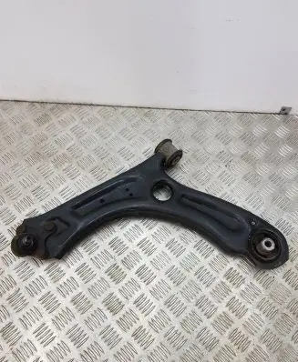 Volkswagen Jetta VI Front lower control arm/wishbone 5C0407151B