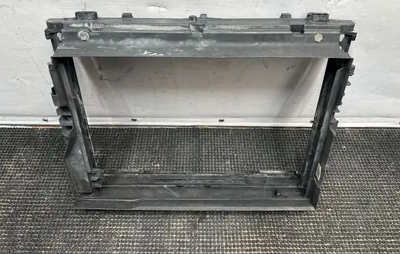 BMW 5 E60 E61 Radiator support slam panel 7519205