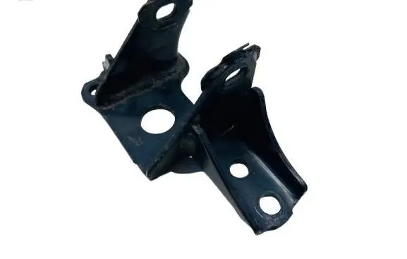 Toyota Prius (XW30) Gearbox mounting bracket