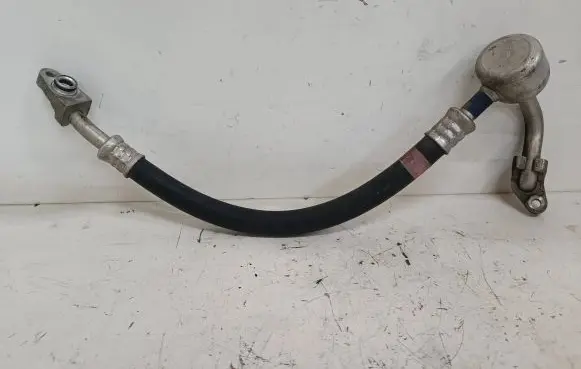 Air conditioning (A/C) pipe/hose