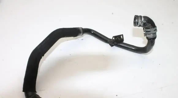 Volkswagen Touareg I Breather hose/pipe 057103493A