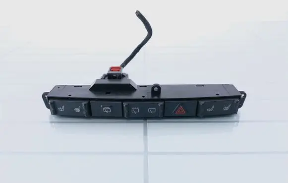 Chrysler Grand Voyager IV Seat heating switch 04685842aa