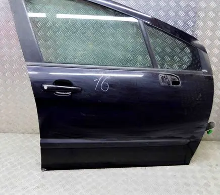 Peugeot 308 Front door 9004CC