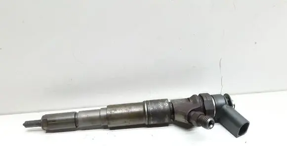 BMW 3 E90 E91 Fuel injector 7794435 0445110209