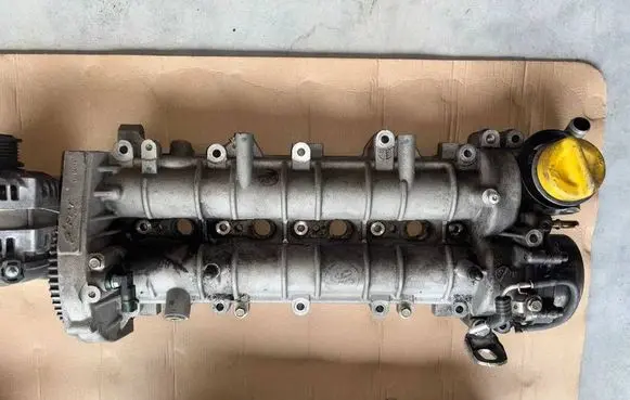 Opel Astra H Camshaft 55194358
