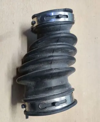 Ford Transit - Tourneo Connect Air intake hose/pipe KV619R504BB