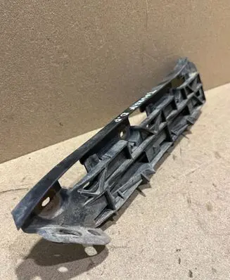Volkswagen Touran I Front bumper mounting bracket 1T0807936