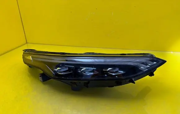 Maxus Euniq 6 LED Daytime headlight C00371014