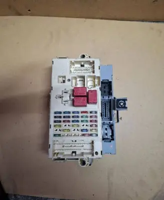 Fiat Stilo Fuse box set 46797600