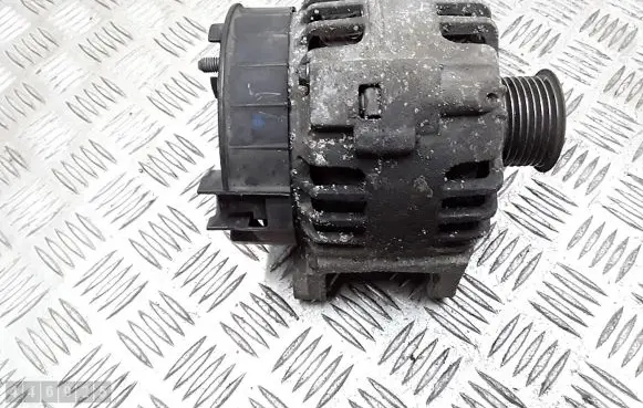 Renault Scenic RX Generator/alternator 8200667611a
