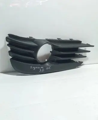 Opel Signum Front bumper lower grill 904000011 13182921 27S90019S
