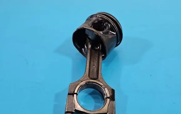 BMW 3 E90 E91 Piston IMPRK1587152