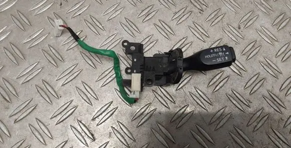 Toyota Prius (XW50) Cruise control stalk 