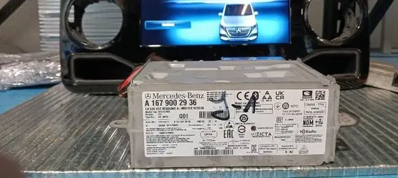 Mercedes-Benz GLE W167 Radio/CD/DVD/GPS head unit A1679002936