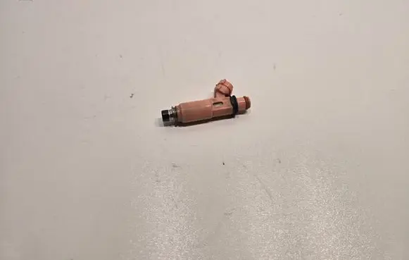 Lexus RX 330 - 350 - 400H Fuel injector 2325020030