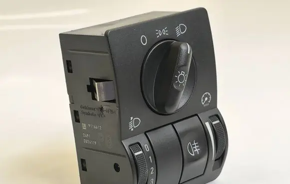 Opel Zafira B Light switch 9116612 0524119 2491