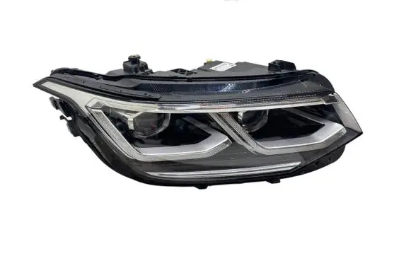 Volkswagen Tiguan Headlight/headlamp 5NB941114C