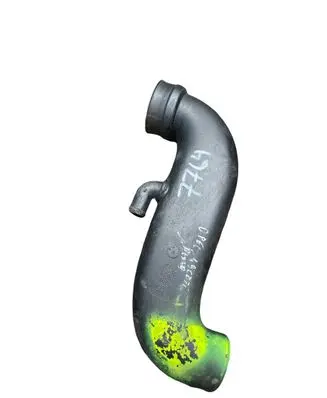 Opel Vectra C Air intake hose/pipe 55352724