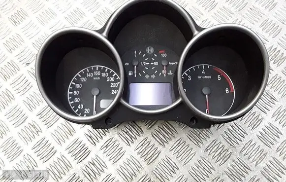 Alfa Romeo 147 Speedometer (instrument cluster) 735290181