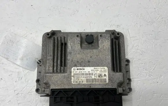 Citroen C4 II Picasso Engine control unit/module 9808016480