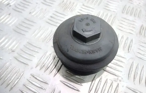 Seat Ibiza III (6L) Oil filter cover 045115433B
