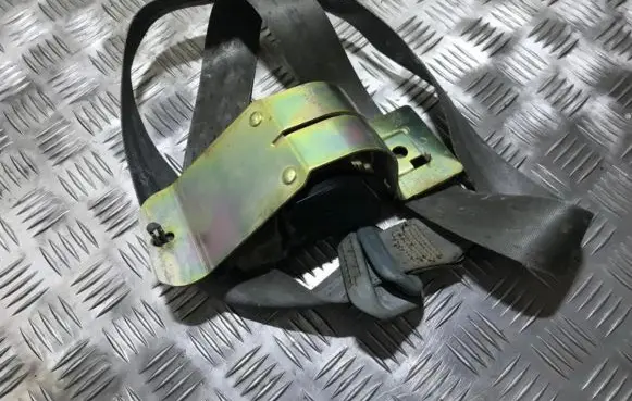 Renault Scenic I Front seatbelt 622749b