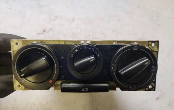 Volkswagen Transporter - Caravelle T4 Climate control unit 7D1819045L 301511520000