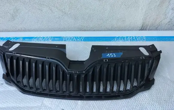 Skoda Octavia Mk3 (5E) Front bumper upper radiator grill SEO0853653