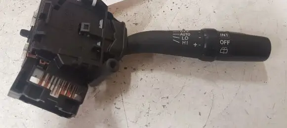 Toyota Avensis T250 Wiper control stalk 8465205170 173821