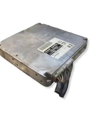 Toyota Avensis T250 Engine control unit/module 8966105420 1Z58005031 MB1758005031