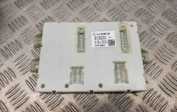 Mercedes-Benz GL X166 SAM control unit A1669003408 A1669016901 A1669024004