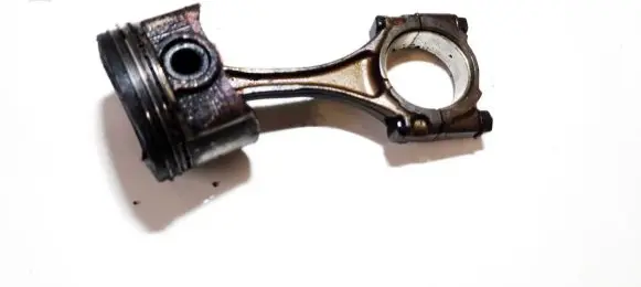 Piston with connecting rod