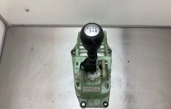 Alfa Romeo 159 Gear shifter/selector 55221512 939GSXF40