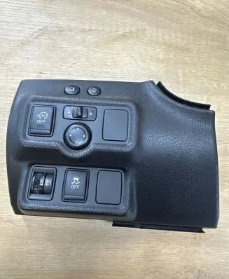 Nissan Note (E12) Other interior part E121101812
