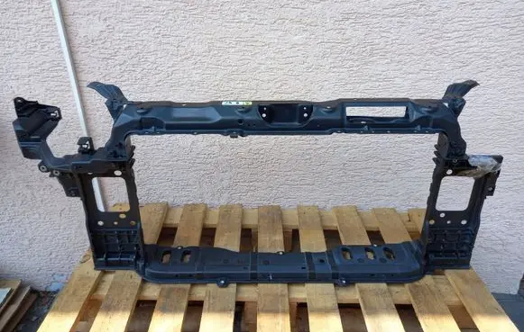 Hyundai i30 Top upper radiator support slam panel 64101A6200