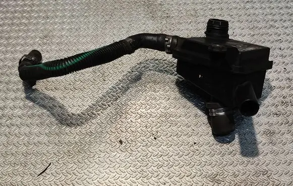 Breather/breather pipe/hose