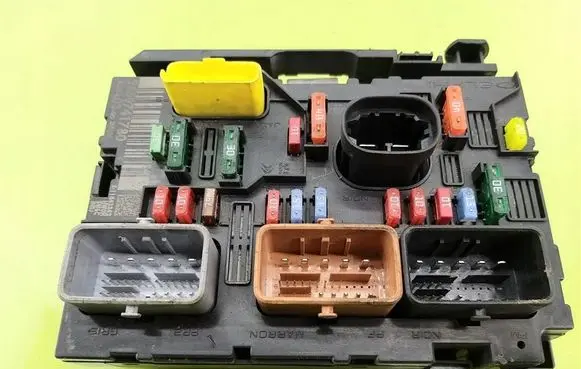 Citroen C3 BSM Control unit 9659741780