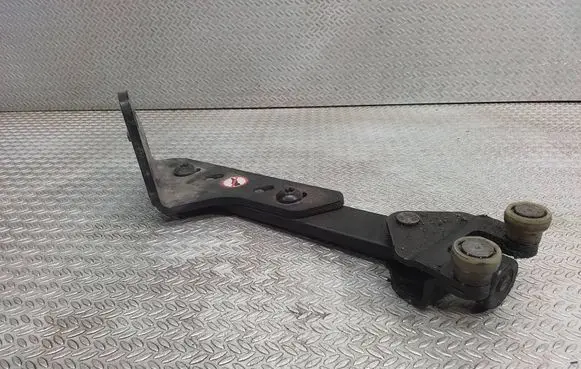 Toyota Proace Sliding door lower roller guide/hinge 9808075880