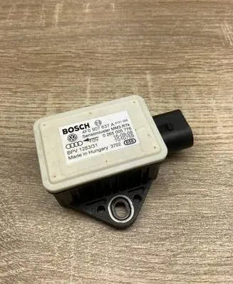 Audi A6 S6 C6 4F ESP acceleration yaw rate sensor 4F0907637A 0265005776