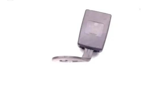Middle seatbelt (rear)