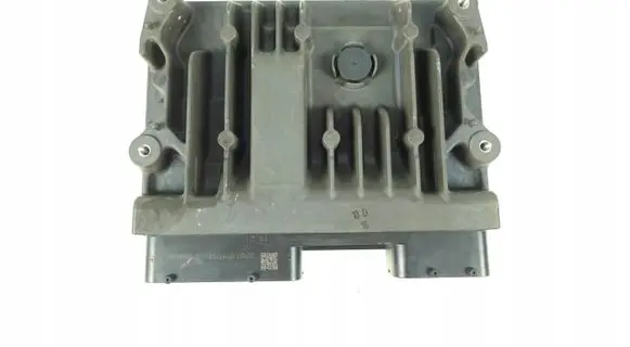 Toyota RAV 4 (XA40) Engine control unit/module ECU 89661-4AA50
