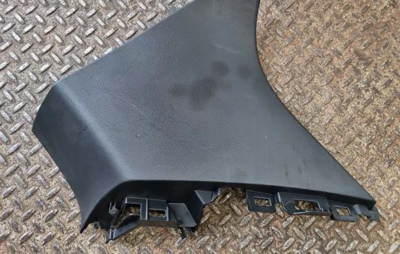 (C) pillar trim